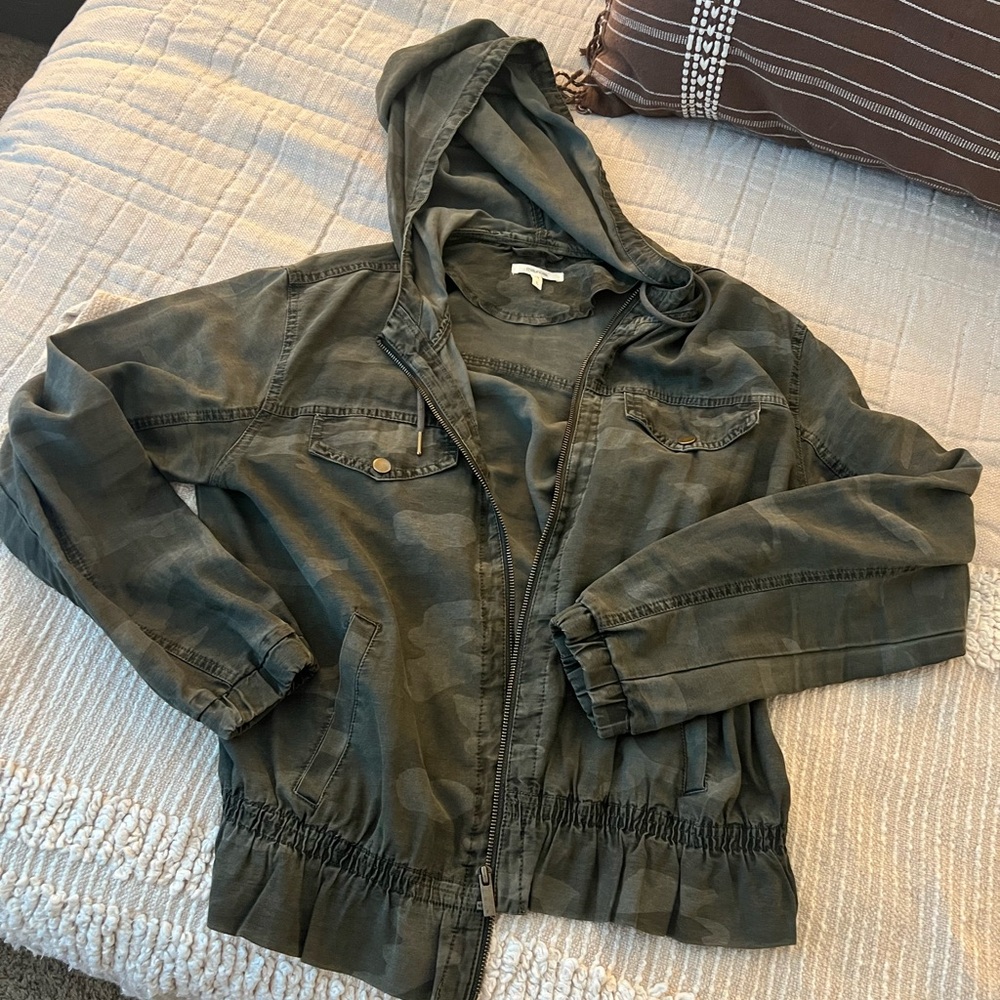 Maurice’s camo jacket large